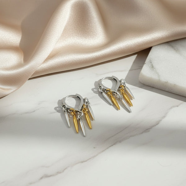 Elephantina.gr two-tone hoop earrings with dangling silver and gold spikes, 3cm length. Edgy and modern design.