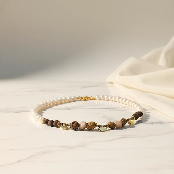 Elephantina.gr pearl necklace with agate and hematite beads, 24K gold-plated brass clasp. 42cm + 5cm extension.