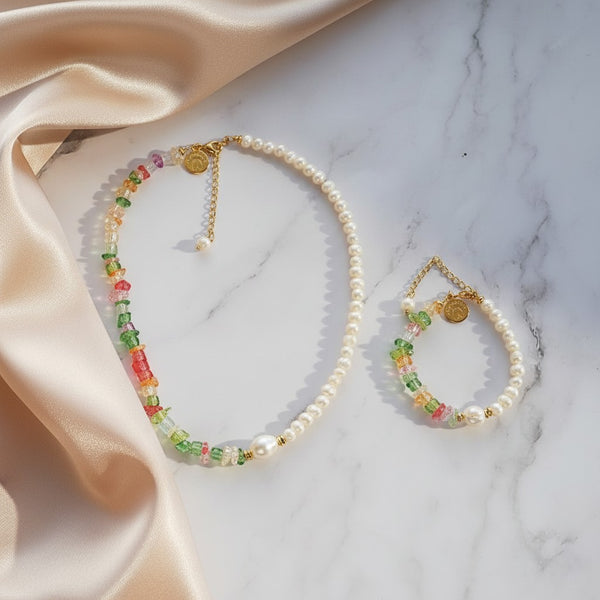 elephantina.gr necklace and bracelet set with irregular colorful gemstones and pearls, gold-plated steel clasp