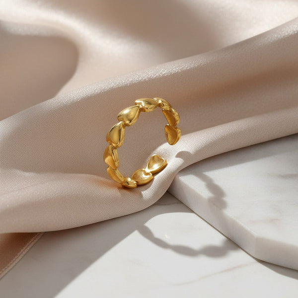 elephantina.gr gold-tone stainless steel ring with embossed hearts, adjustable size