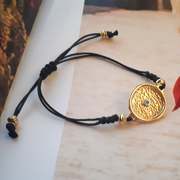 Βραχιόλι μακραμέ με στοιχείο μάτι βότσαλο