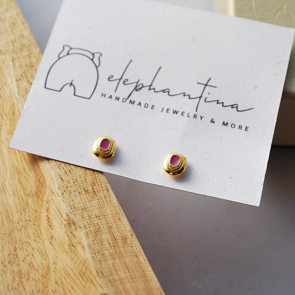 Σκουλαρίκια καρφωτά με ροζ σμάλτο ''cleopatra''