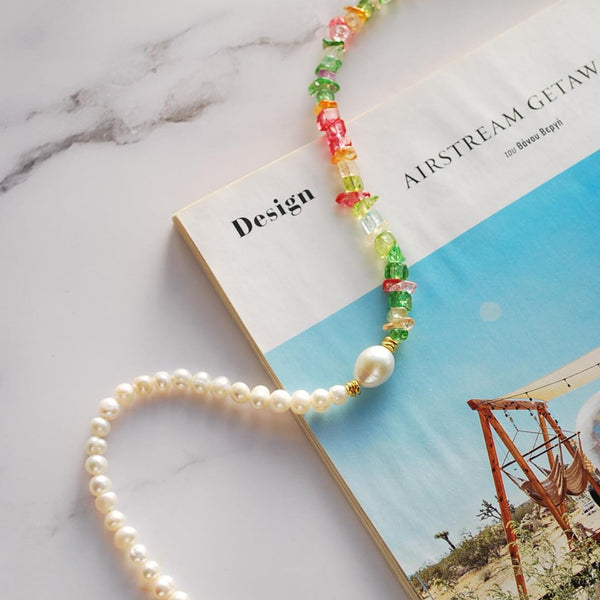 Κολιε με ημιπολύτιμες ακανόνιστες πέτρες και μαργαριτάρια