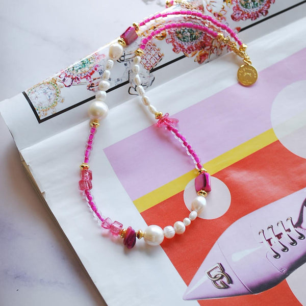 Κολιέ με ροζ χάντρες και μαργαριτάρια γλυκού νερού