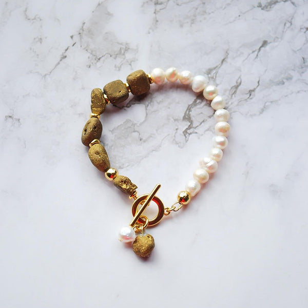 Βραχιόλι με μαργαριτάρια και χρυσό αχάτη