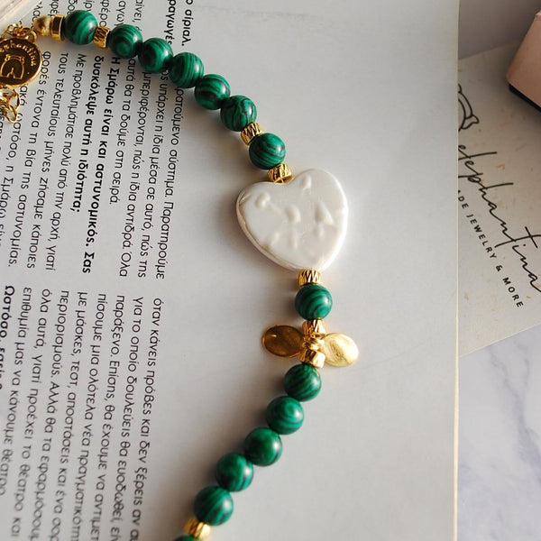 Βραχιόλι με ημιπολύτιμες πέτρες και πέρλα καρδιά