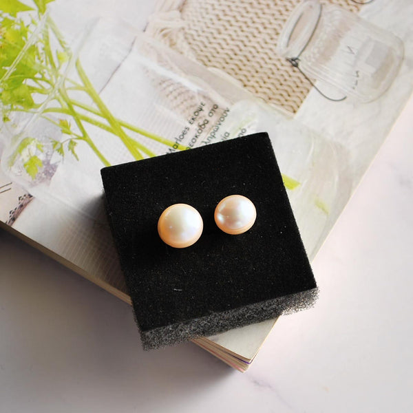 Σκουλαρίκια καρφωτά μαργαριτάρια ''Shells''