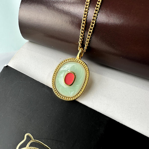 Κολιέ αλυσίδα με oval σμάλτο στοιχείο