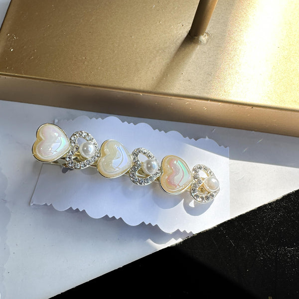 Τσιμπιδάκι μαλλιών κλιπ καρδιές με πέρλες & στρας